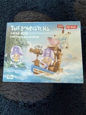 The Monsters Tiny Seahorse Building Set - Purple